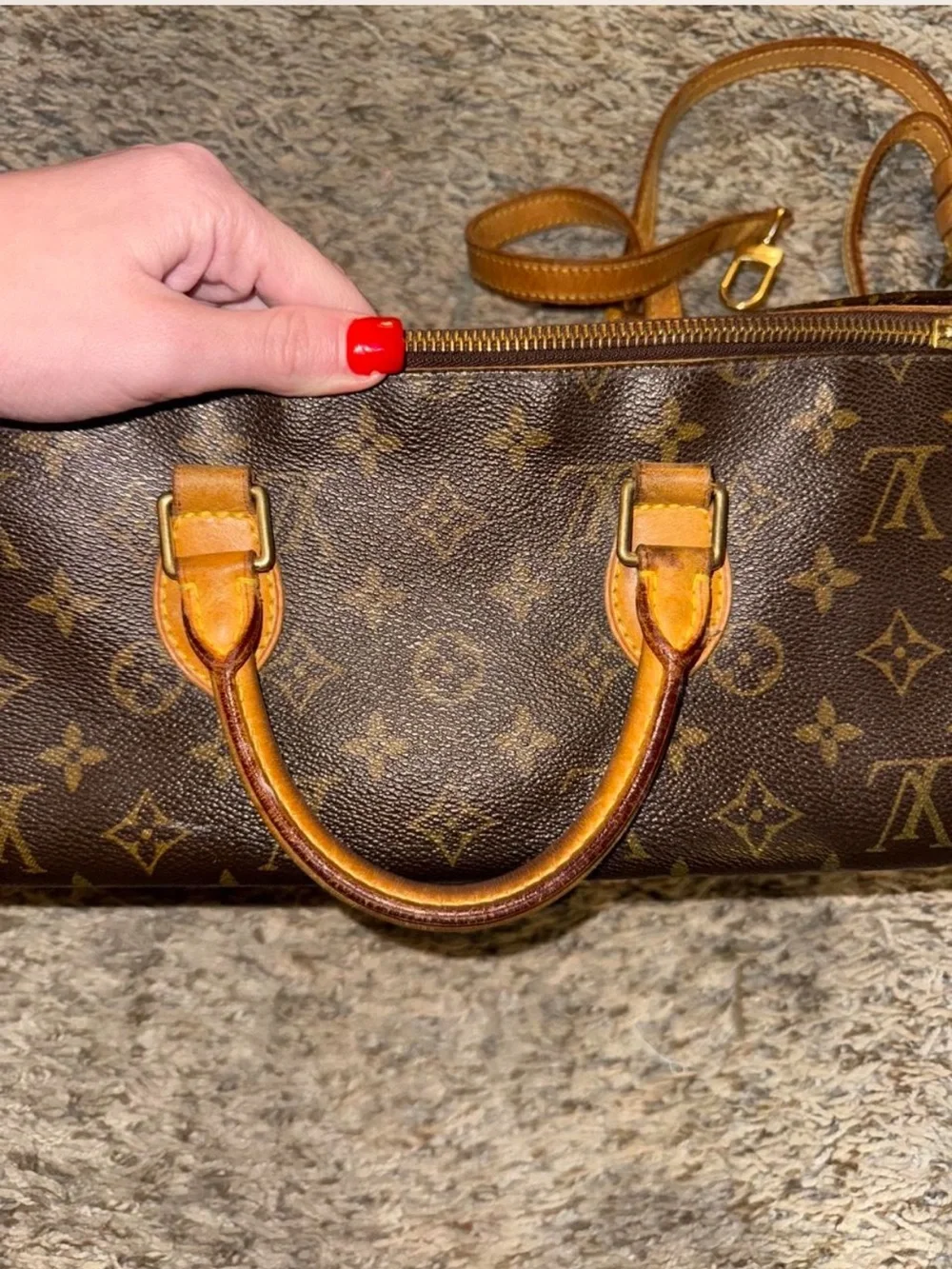 100% authentic Louis Vuitton bag